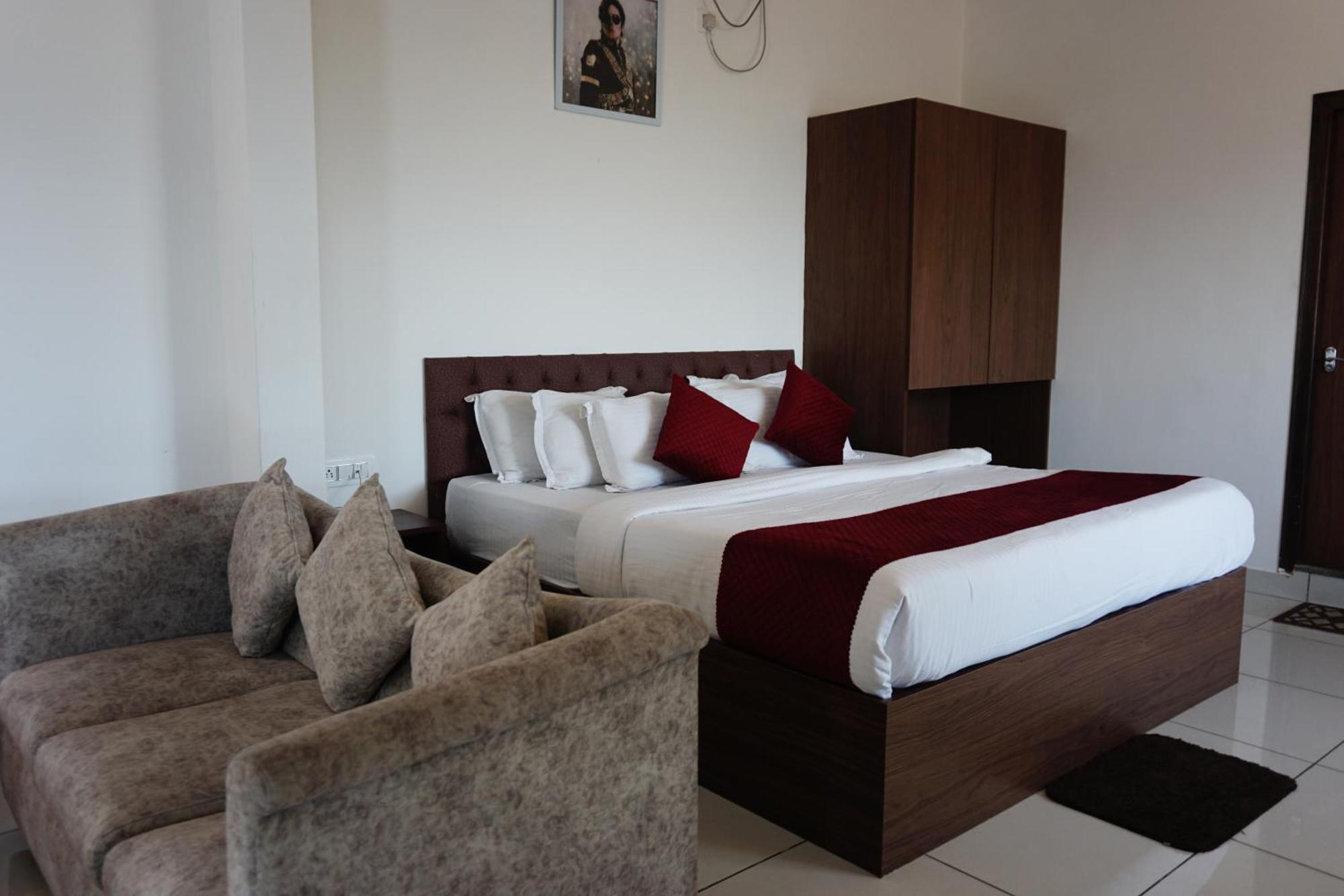 Vistar Resort & Hotels Bangalore Exterior photo