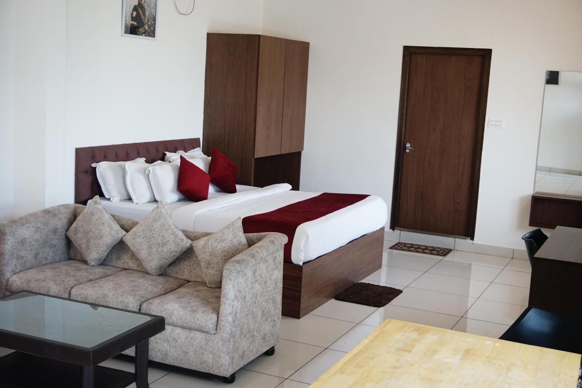 Vistar Resort & Hotels Bangalore Exterior photo