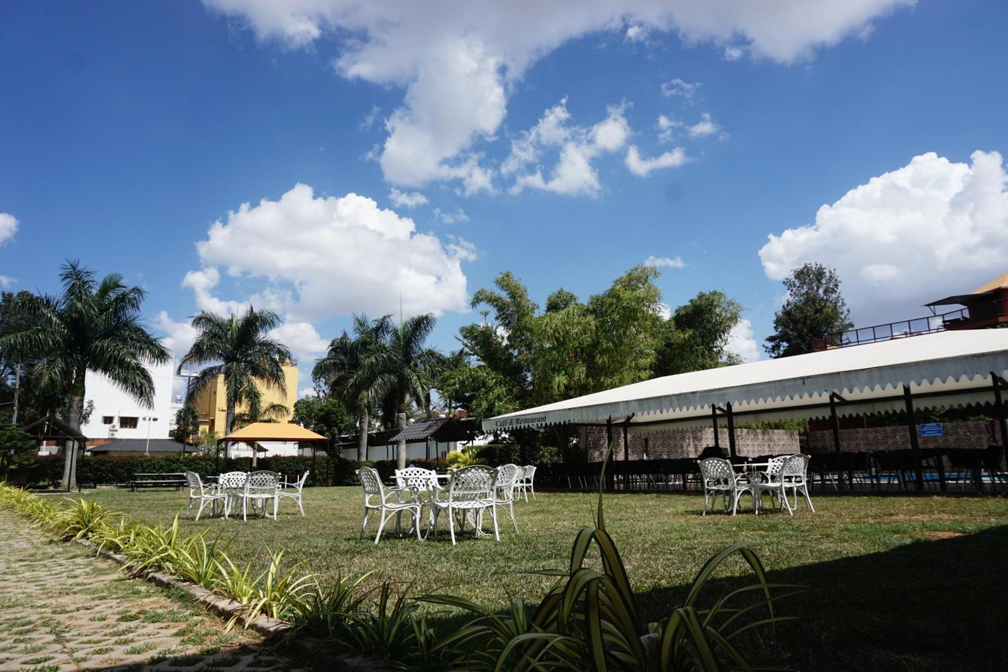 Vistar Resort & Hotels Bangalore Exterior photo